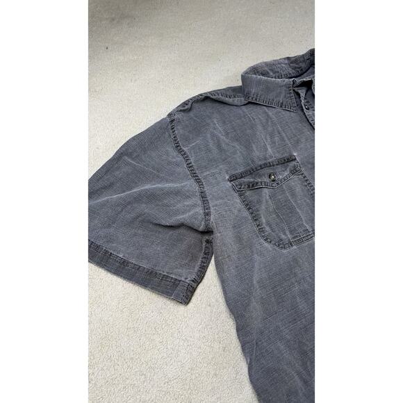 St. John’s Bay Gray Button Down Shirt Mens XL Classic Fit. - Picture 3 of 7